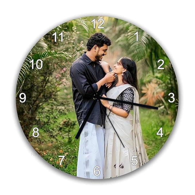 Personalized Photo wall Clock - Custom Photo wall Clock for Couple, Family, Love, Collage| Customized Gift for Birthday, Anniversary, Wedding. for Room/Home/Kitchen/Bedroom/Office/Schoo